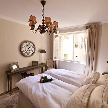 Bord De Mer - Ac, Wifi, Chic, Sea View, Beach 2 Minutes Walk Antibes Exteriér fotografie