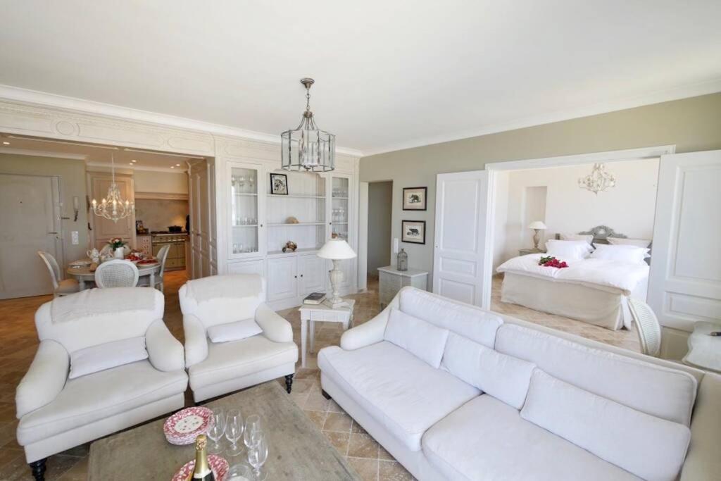 Bord De Mer - Ac, Wifi, Chic, Sea View, Beach 2 Minutes Walk Antibes Exteriér fotografie