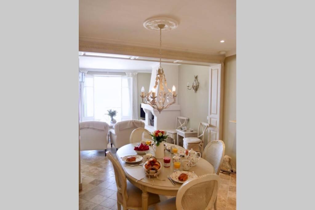 Bord De Mer - Ac, Wifi, Chic, Sea View, Beach 2 Minutes Walk Antibes Exteriér fotografie